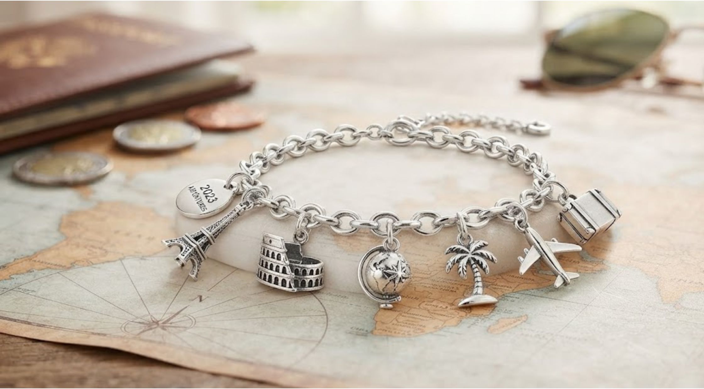 How to Choose the Best Travel Charm Bracelet to Celebrate Every Journey